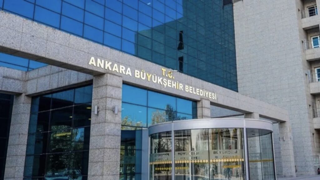 ABB operasyonunda bilirkişiye işaret edildi: Raporların hep aynı kişiler tarafından yazıldığını, kapatılan dosyalardaki şüphelilerin siyasi kimliklerini paylaşacağız