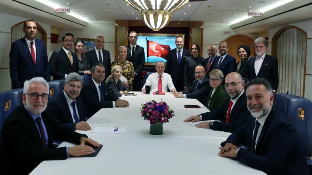 erdogana ucakta siparis sorular faruk bildirici ahmet hakan sonunda gazetecilik ayibini itiraf etti 27ICpRPF