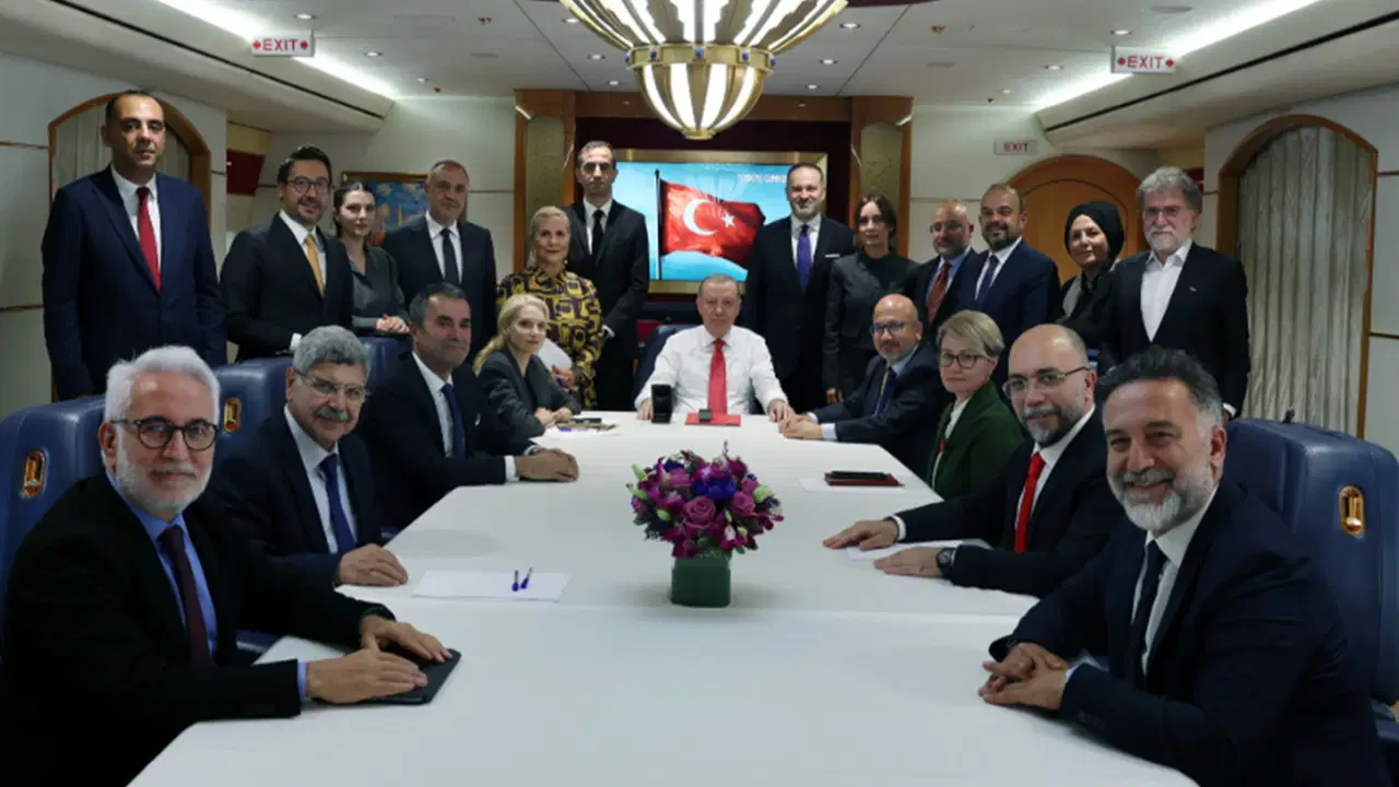 erdogana ucakta siparis sorular faruk bildirici ahmet hakan sonunda gazetecilik ayibini itiraf etti 27ICpRPF