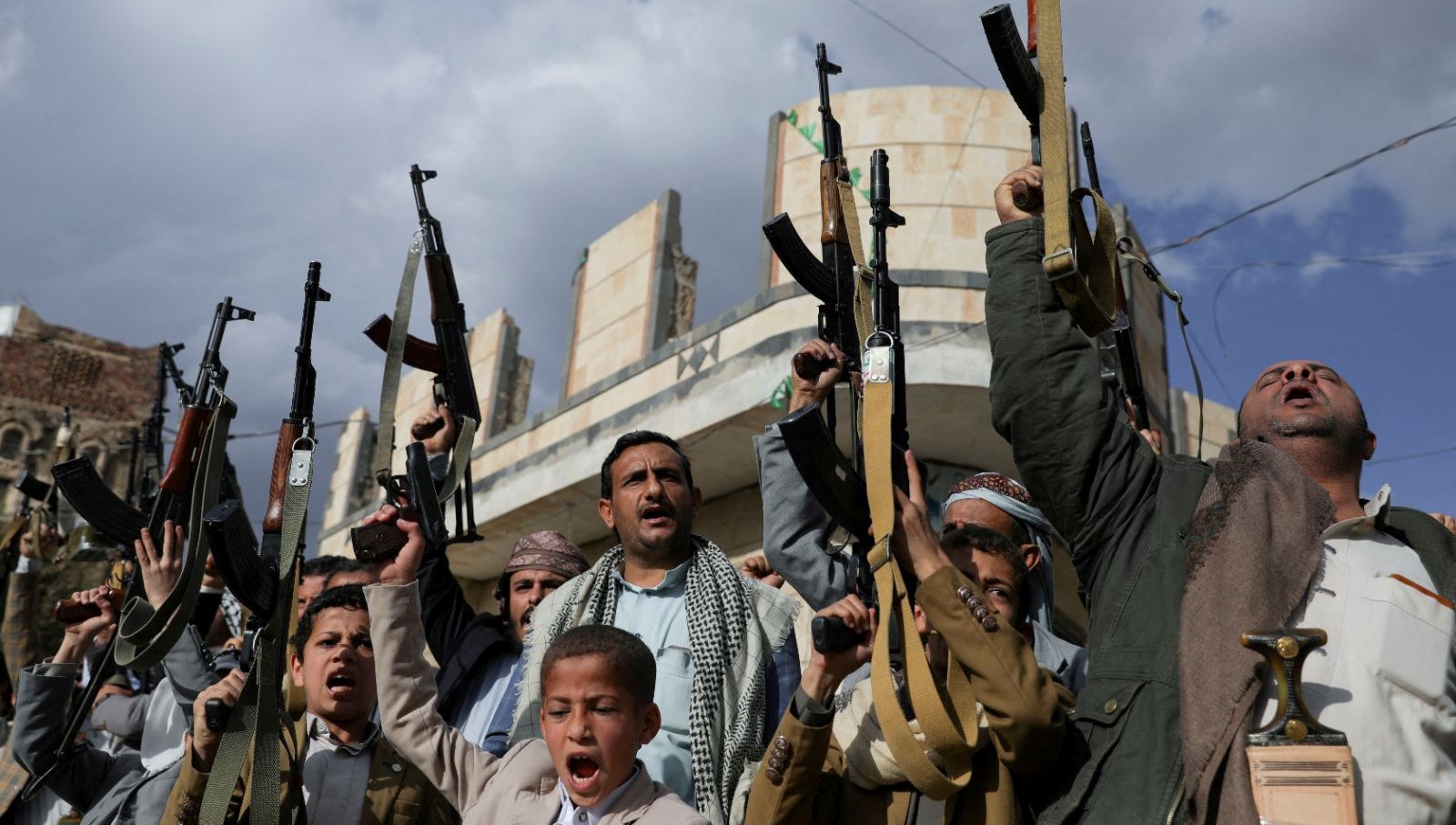 husiler israilin eilat sehrinde iki hedefi ihalar ile vurdu 3u agir 50 yarali NKWOxtMS