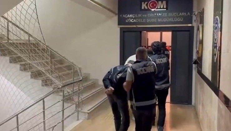 kayseride ruhsatsiz silah operasyonu 3 gozalti VP4WSqG4