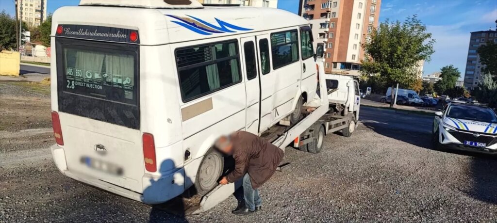 Kayseri’de Servis Araçlarına Denetim