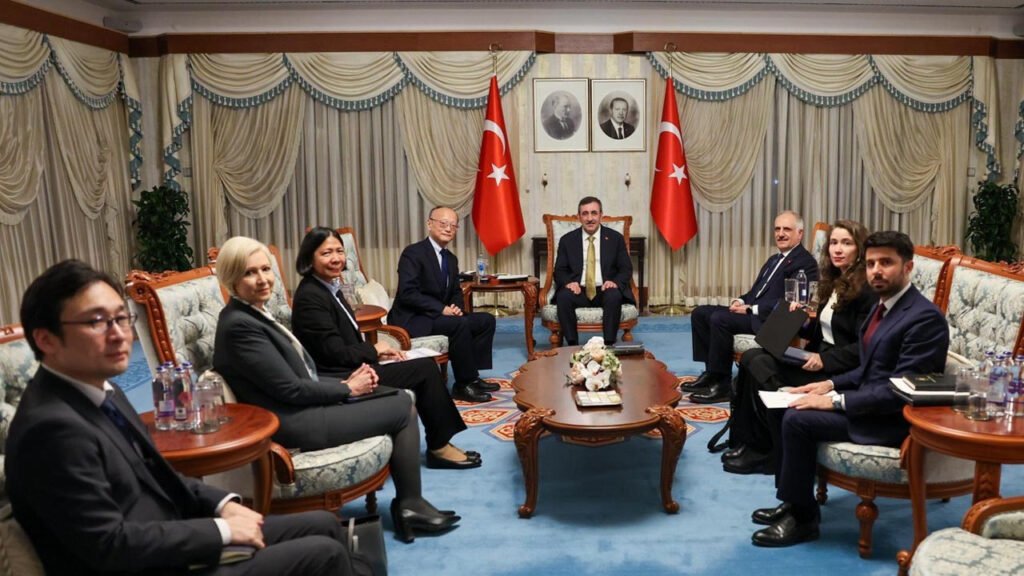 Cevdet Yılmaz, AKB Başkanı Kanda’yı kabul etti