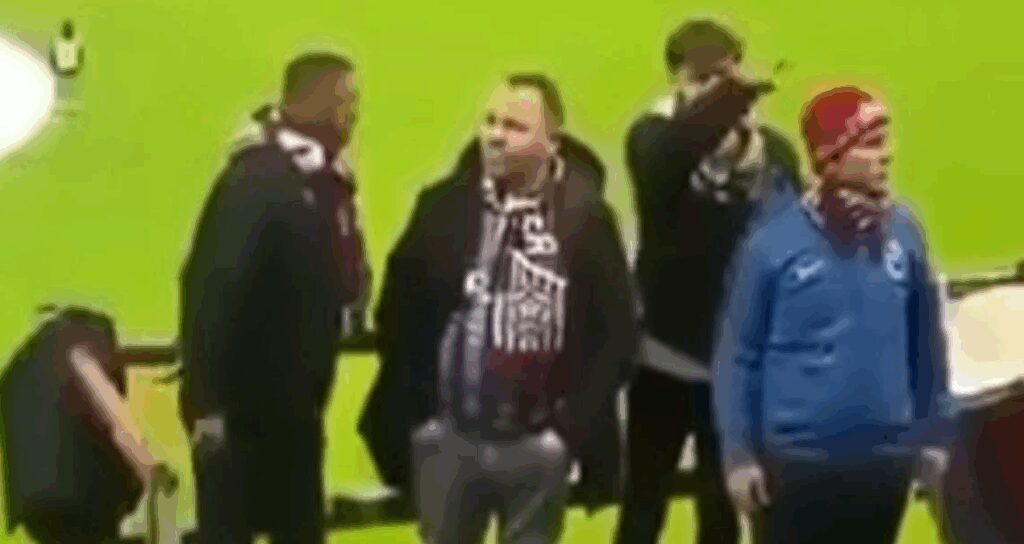 İstiklal Marşı’nda eli cebinde: O taraftar grubu lideri, AKP’li belediyede personelmiş