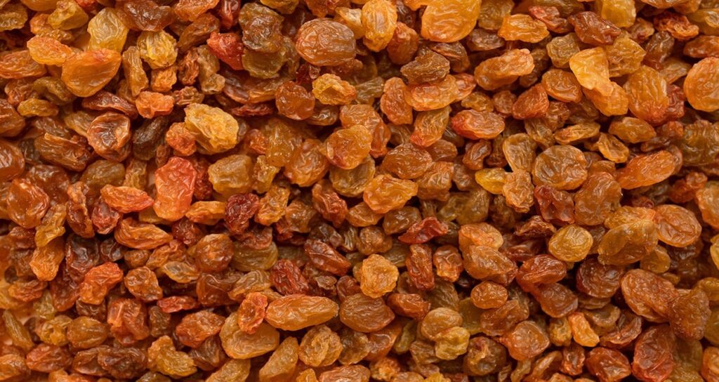 Market raflarındaki kuru üzümde tehlikeli böcek ilacı tespit edildi: Toplatılıyor