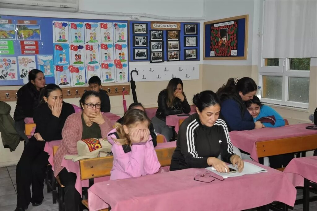 Öğretmenler Günü’nde Trafik Kazası: Gülşen Tınas Hayatını Kaybetti