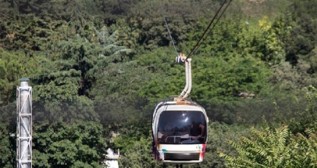 En uzun teleferik oldu 17 yıllık proje sonunda yapıldı: Tam 4,5 kilometre uzunluğunda