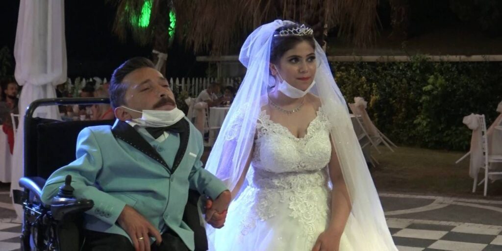 Engelleri aşan aşkta 9. yıl: Sevgimizden hiçbir şey eksilmedi