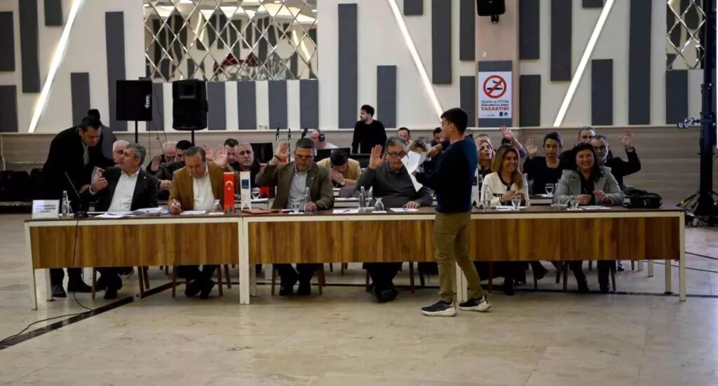 Kuşadası Belediye Meclisi 2026 yılının ilk toplantısını yaptı