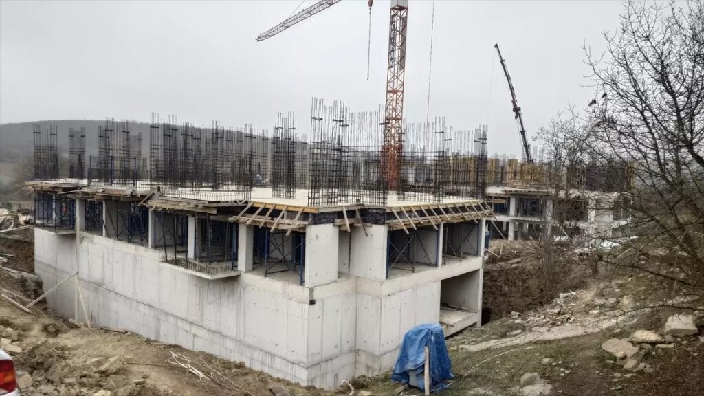 TOKİ, Asarcık’ta Konut İnşaatlarına Devam Ediyor